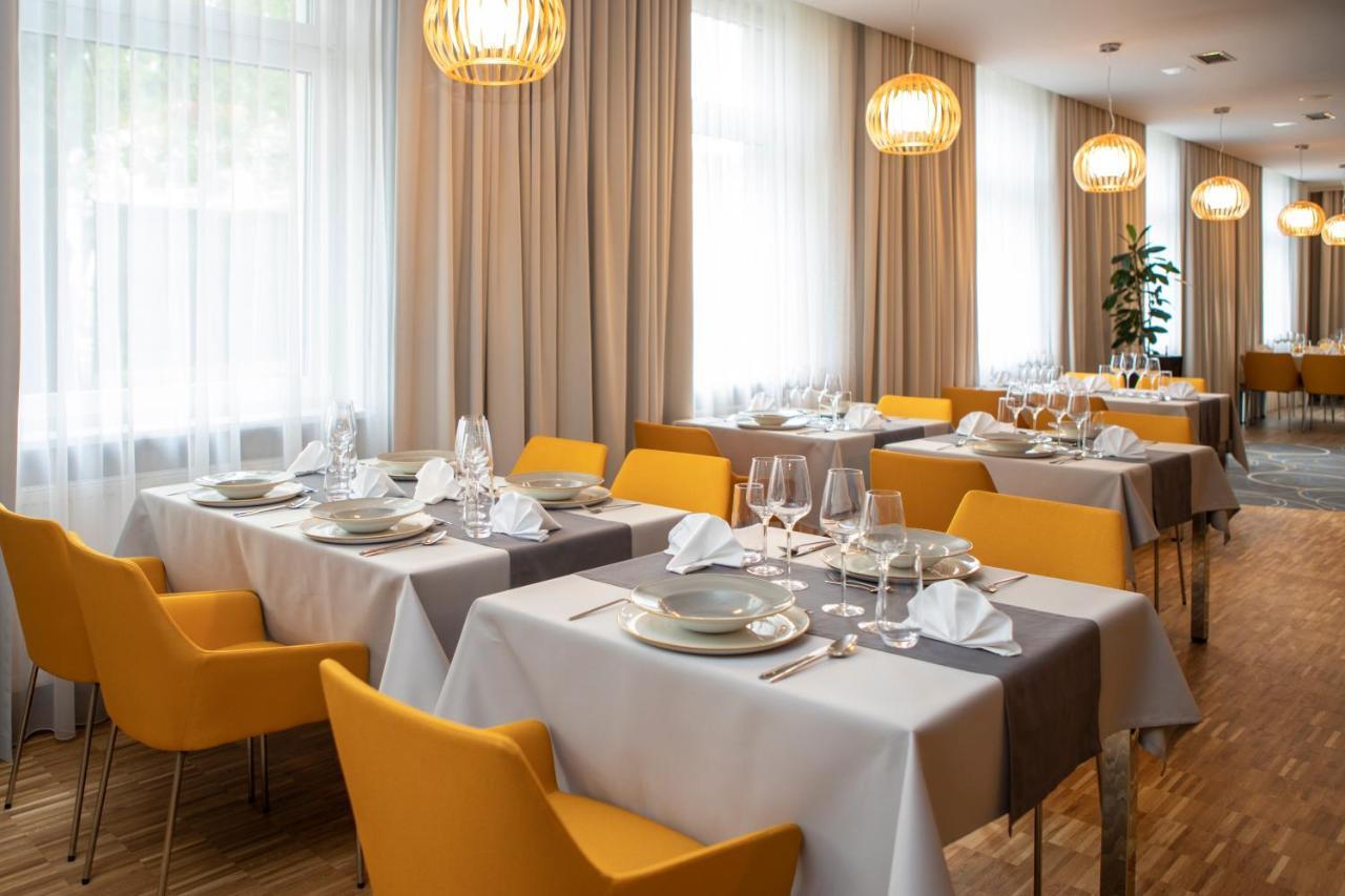 Krowodrza Centrum Konferencyjno - Hotelowe Cracovie Extérieur photo